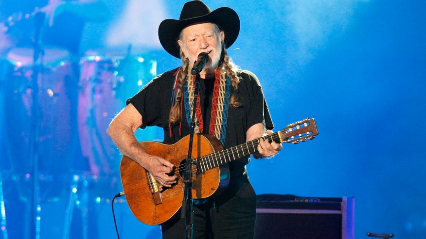 willie nelson weed.jpg